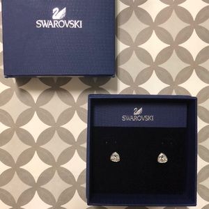 🆕 Swarovski crystal earrings